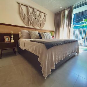 Stylish 2Br Apt Private Pool, Terrace, Fast Wifi Tulum A102